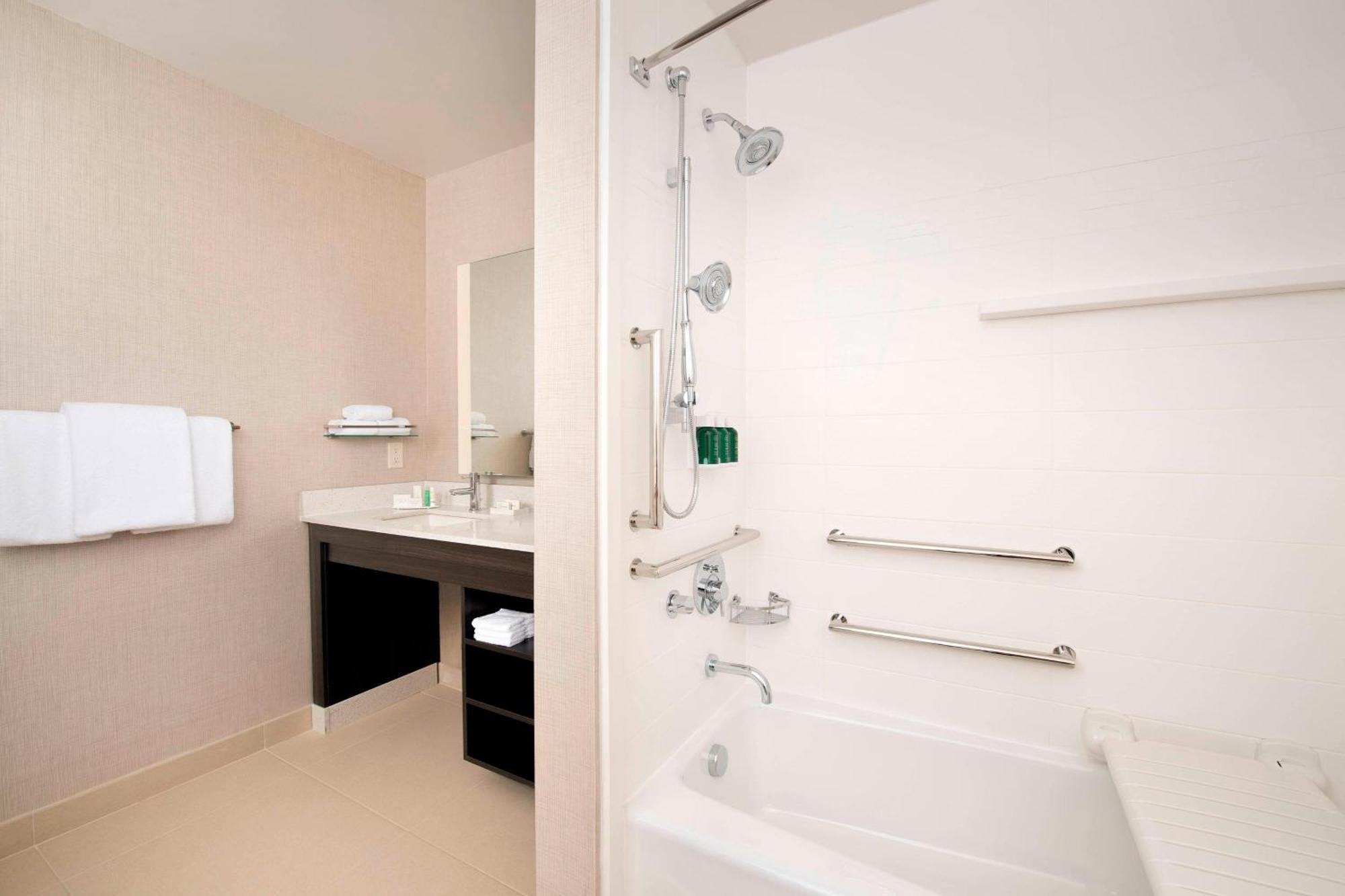 Residence Inn By Marriott Denver Airport/Convention Center Номер фото