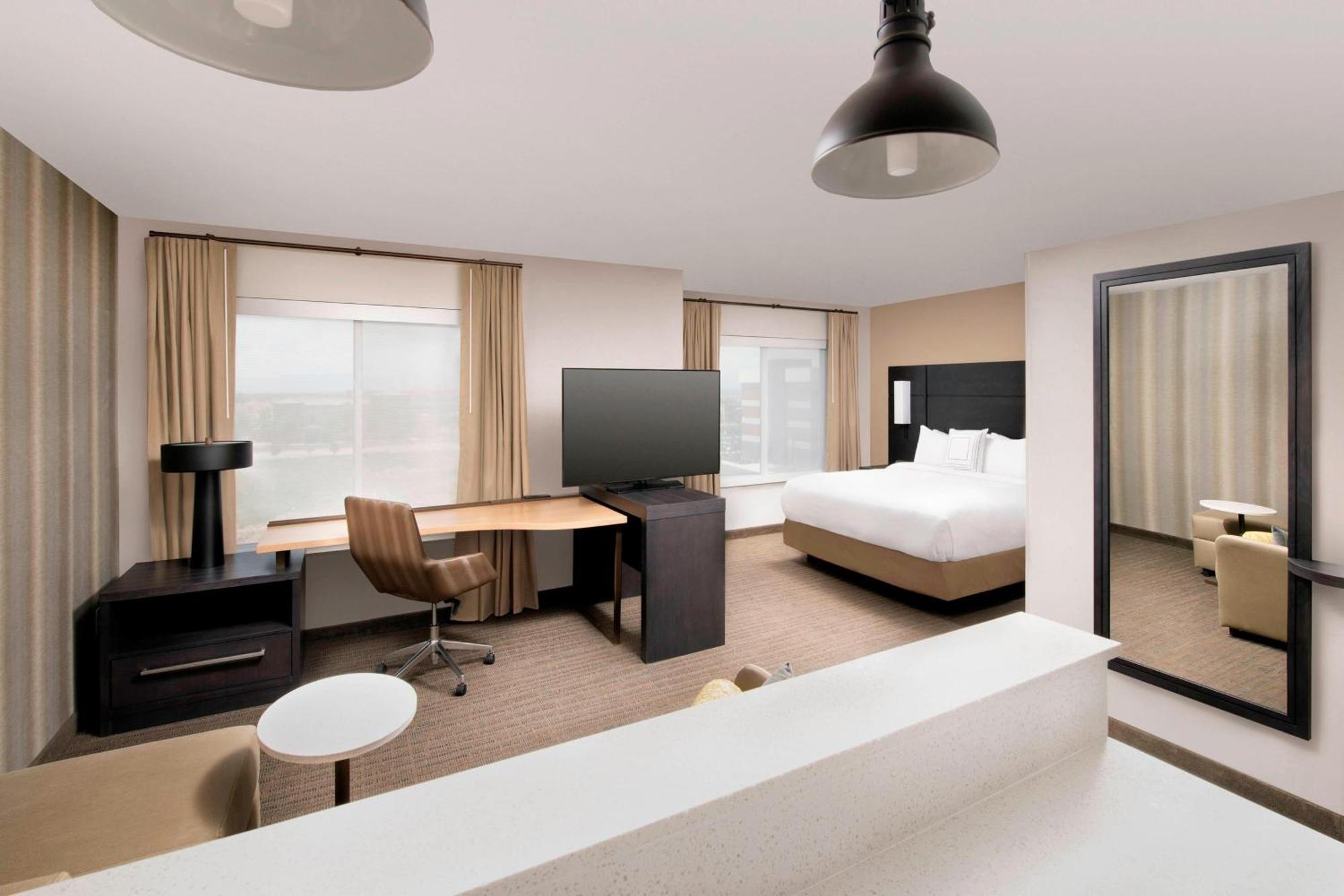 Residence Inn By Marriott Denver Airport/Convention Center Номер фото